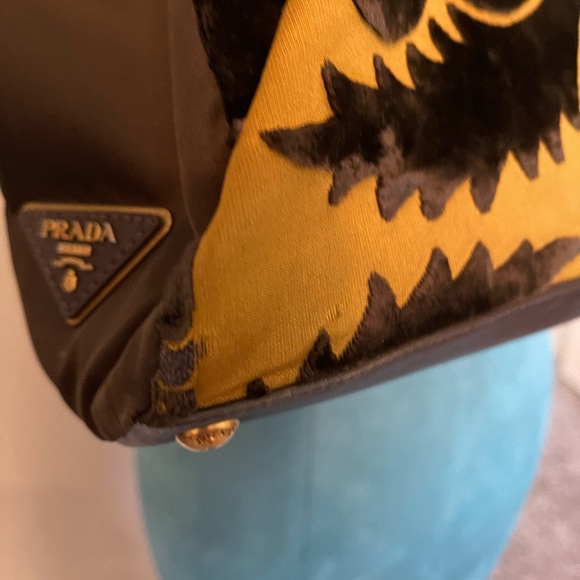 Prada Handbag - Picture 2 of 15